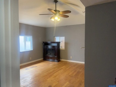 0.13 acre, fully chain link fenced 100x56 yard. 4 bedrooms, 2