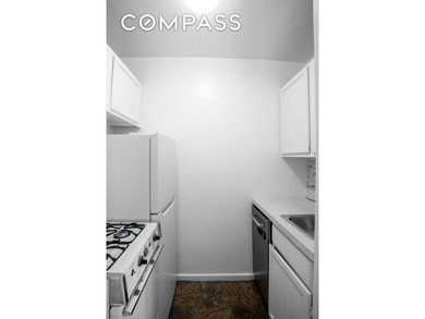 Best-Priced One-Bedroom Residence in the Heart of Midtown East - photo 5