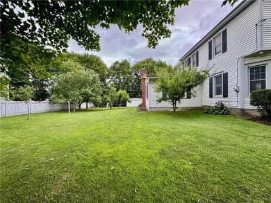 This is the LARGE house on the LARGE lot you have been looking - photo 46