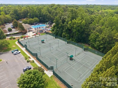 Welcome to the Firethorne Neighborhood - a beautiful golf course - photo 48