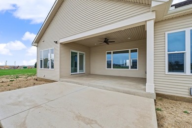 You found it: a beautiful one-story home in the sought-after - photo 48