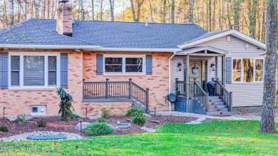 Indian Mountain Lakes Home For Sale in Albrightsville Pennsylvania