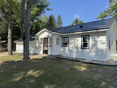 Lake Home For Sale in Houghton Lake, Michigan