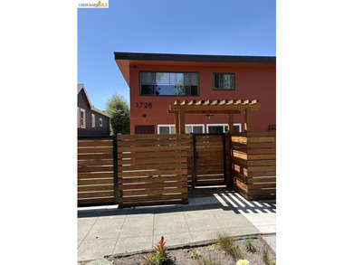 Fantastic opportunity at below market price! Remodeled unit with - photo 1