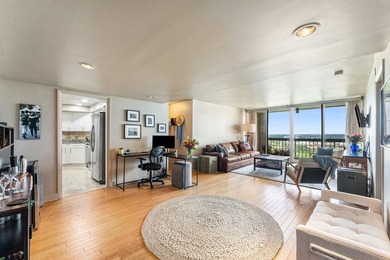 Beautiful Executive condo in the heart of west palm beach. This - photo 11