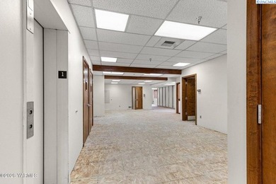 MLS# 293648 Opportunity for a growing professional firm / - photo 12