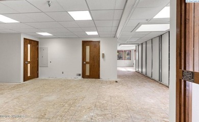 MLS# 293648 Opportunity for a growing professional firm / - photo 13