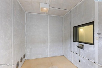 MLS# 293648 Opportunity for a growing professional firm / - photo 18