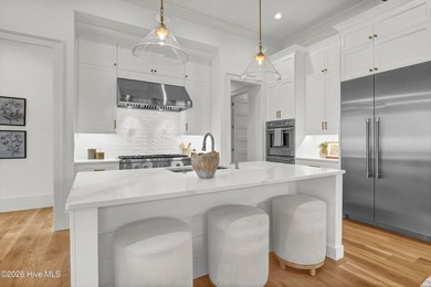 An exceptional opportunity to acquire a bespoke, custom-built - photo 19