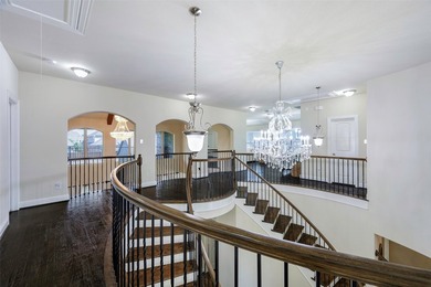 **Please have your agent schedule showings at least 12 hours in - photo 21