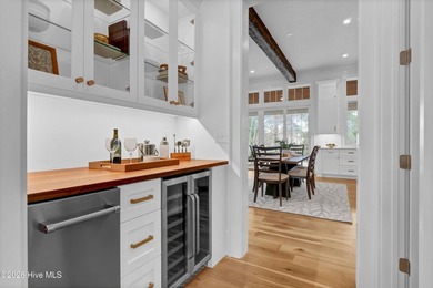 An exceptional opportunity to acquire a bespoke, custom-built - photo 23