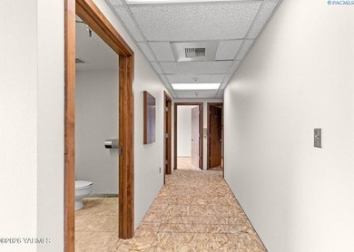 MLS# 293648 Opportunity for a growing professional firm / - photo 24