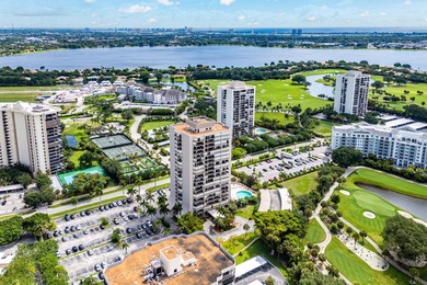 Beautiful Executive condo in the heart of west palm beach. This - photo 25