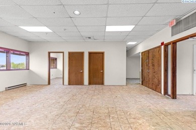 MLS# 293648 Opportunity for a growing professional firm / - photo 26