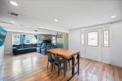 Welcome to this beautifully designed 4-bedroom, 3-bath expanded - photo 7