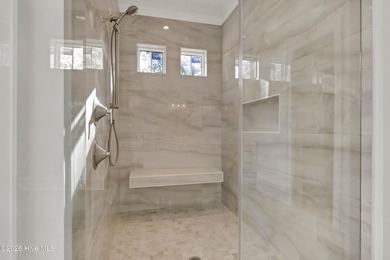 An exceptional opportunity to acquire a bespoke, custom-built - photo 31