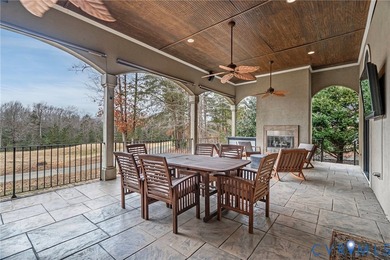 Experience refined living in this stunning private golf course - photo 50