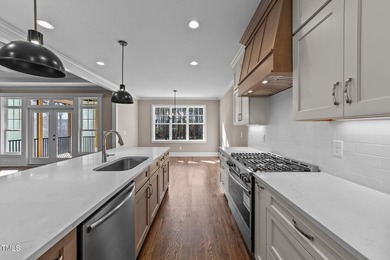 Custom built by award-winning Sumner Construction on a generous - photo 8