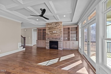 Custom built by award-winning Sumner Construction on a generous - photo 10