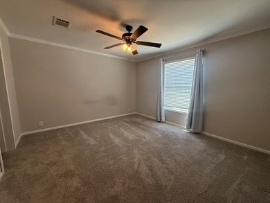 Walking distance to KY Lake! Immaculate 3 bedroom 2 bath home - photo 10