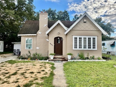 Lake Blue Home For Sale in Winter Haven Florida