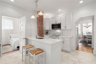 Located in one of Newport's most desirable and walkable - photo 11