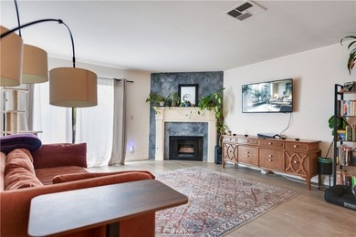 Welcome to this beautifully updated 2-bedroom, 1-bathroom condo - photo 3
