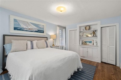 Located in one of Newport's most desirable and walkable - photo 13