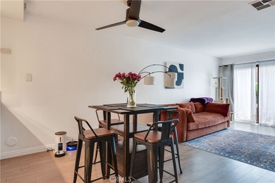 Welcome to this beautifully updated 2-bedroom, 1-bathroom condo - photo 4