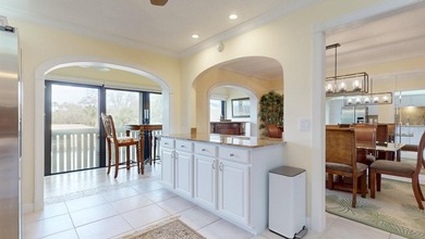 Immaculate lakeside 2nd floor 3-bedroom, 2-bathroom condo in - photo 15
