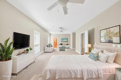 Beautiful shady side canal front 5 bedroom home in Island - photo 16
