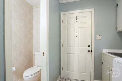 Welcome to this beautiful, spacious home in the prestigious - photo 19