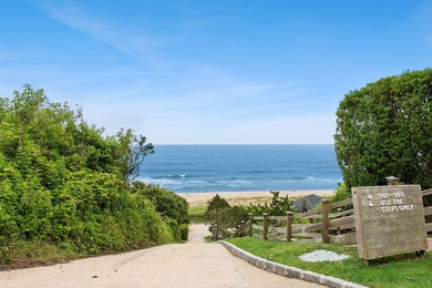 Experience the ultimate Hamptons lifestyle in this rare - photo 22