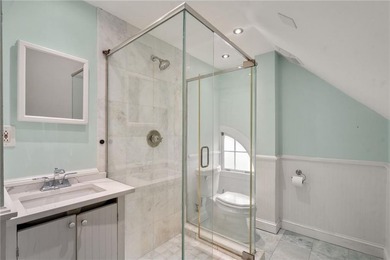 Located in one of Newport's most desirable and walkable - photo 24