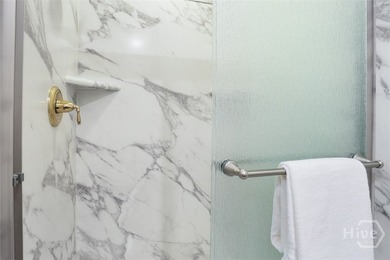 Welcome to this beautiful, spacious home in the prestigious - photo 27