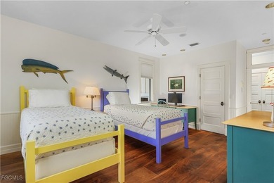 Located on the eastern shore of the reimagined and redeveloped - photo 29