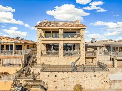 Step into a masterpiece of design where Italian charm meeets - photo 9