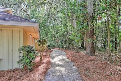 Welcome to this beautiful, spacious home in the prestigious - photo 42