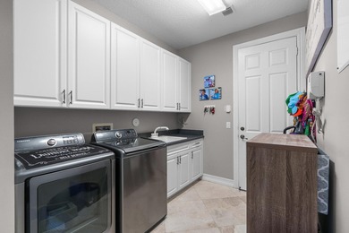 Step onto this stunning contemporary 5B/4Full BA/3 car gar - photo 45