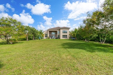 Step onto this stunning contemporary 5B/4Full BA/3 car gar - photo 53