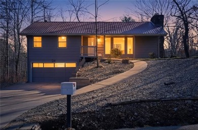 Lake Avalon Home For Sale in Bella Vista Arkansas