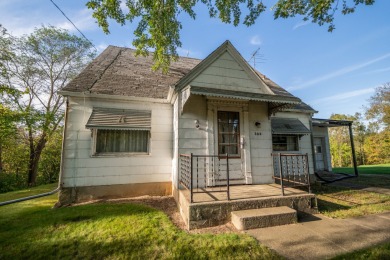 Lake Home For Sale in West Bend, Wisconsin