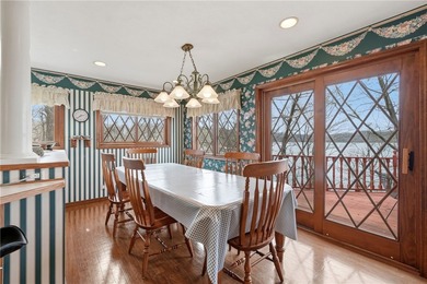 Enjoy lakefront living at its finest with this 4 bed, 4 bath - photo 17