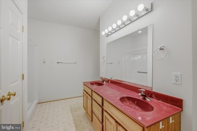 Charming Villa in Locust Hill Golf Community - Charles Town, WV - photo 17