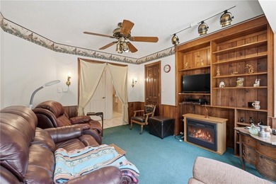 Enjoy lakefront living at its finest with this 4 bed, 4 bath - photo 25