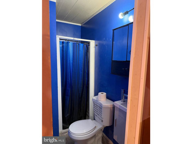 Price Improvement! Rare Opportunity for multigenerational living - photo 29