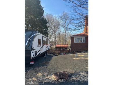 Price Improvement! Rare Opportunity for multigenerational living - photo 37