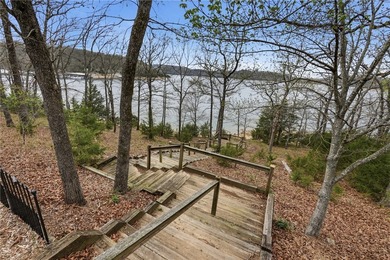 Enjoy lakefront living at its finest with this 4 bed, 4 bath - photo 45