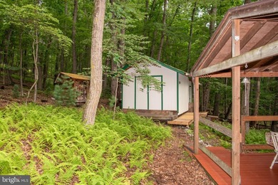 Bring your vision to this 1-bedroom, 1-bath chalet in the - photo 45