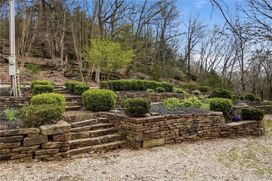 Enjoy lakefront living at its finest with this 4 bed, 4 bath - photo 48